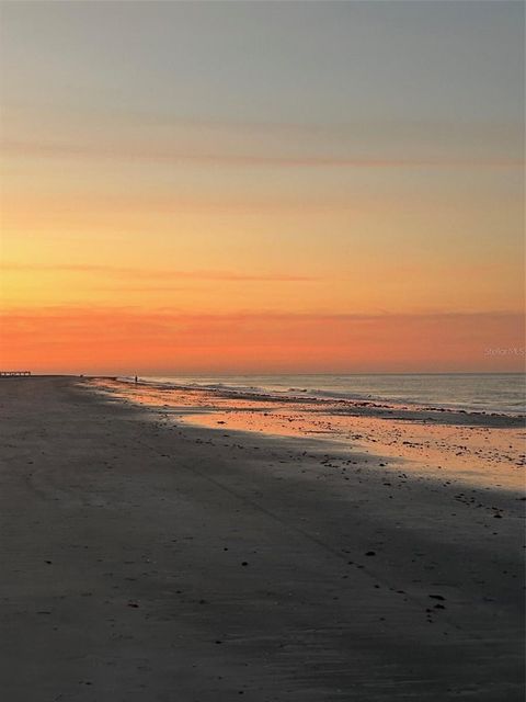 18218 SUNSET BOULEVARD B ST PETERSBURG FL 33708