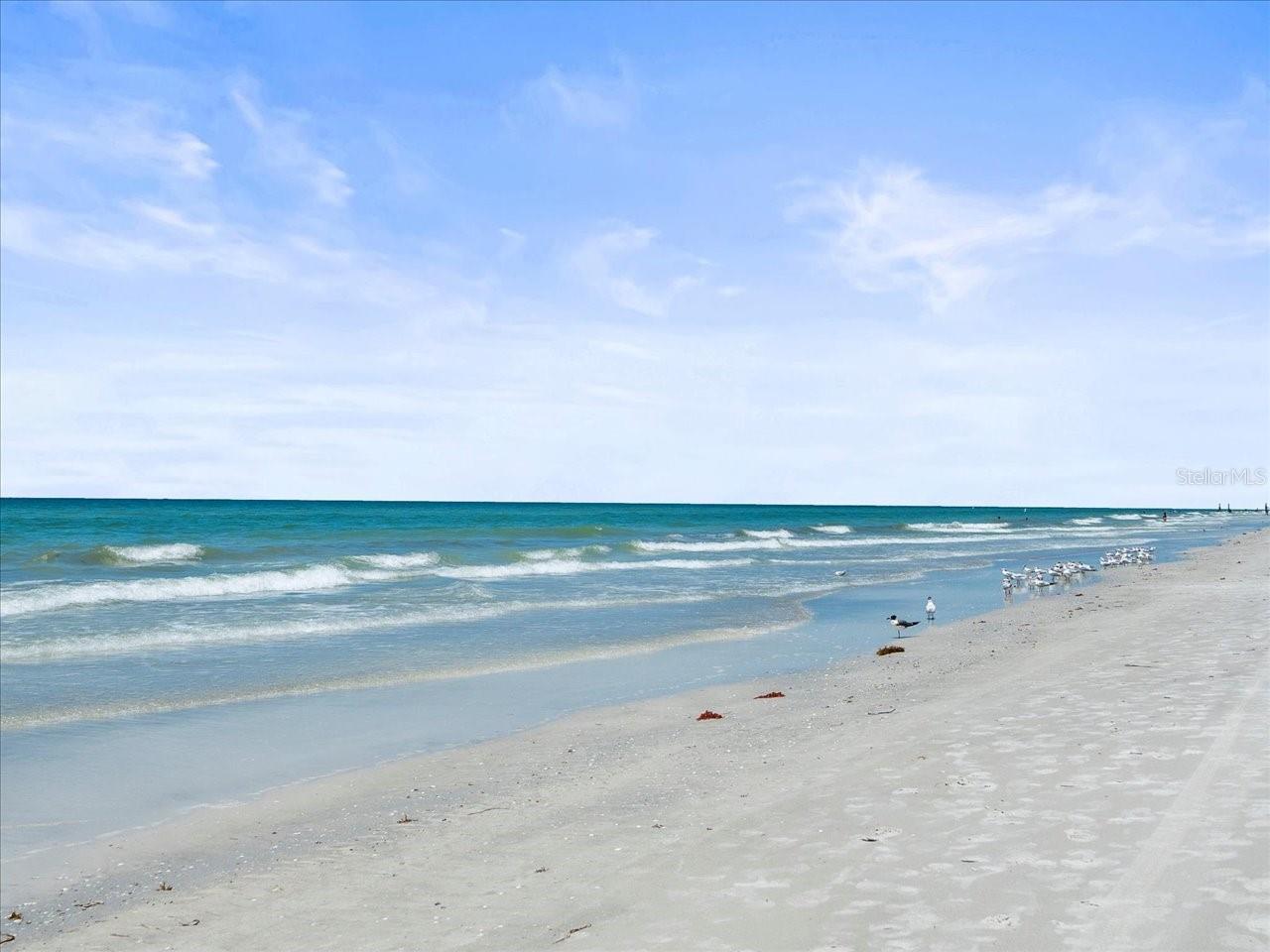 SUNSET VILLA CONDO - Land