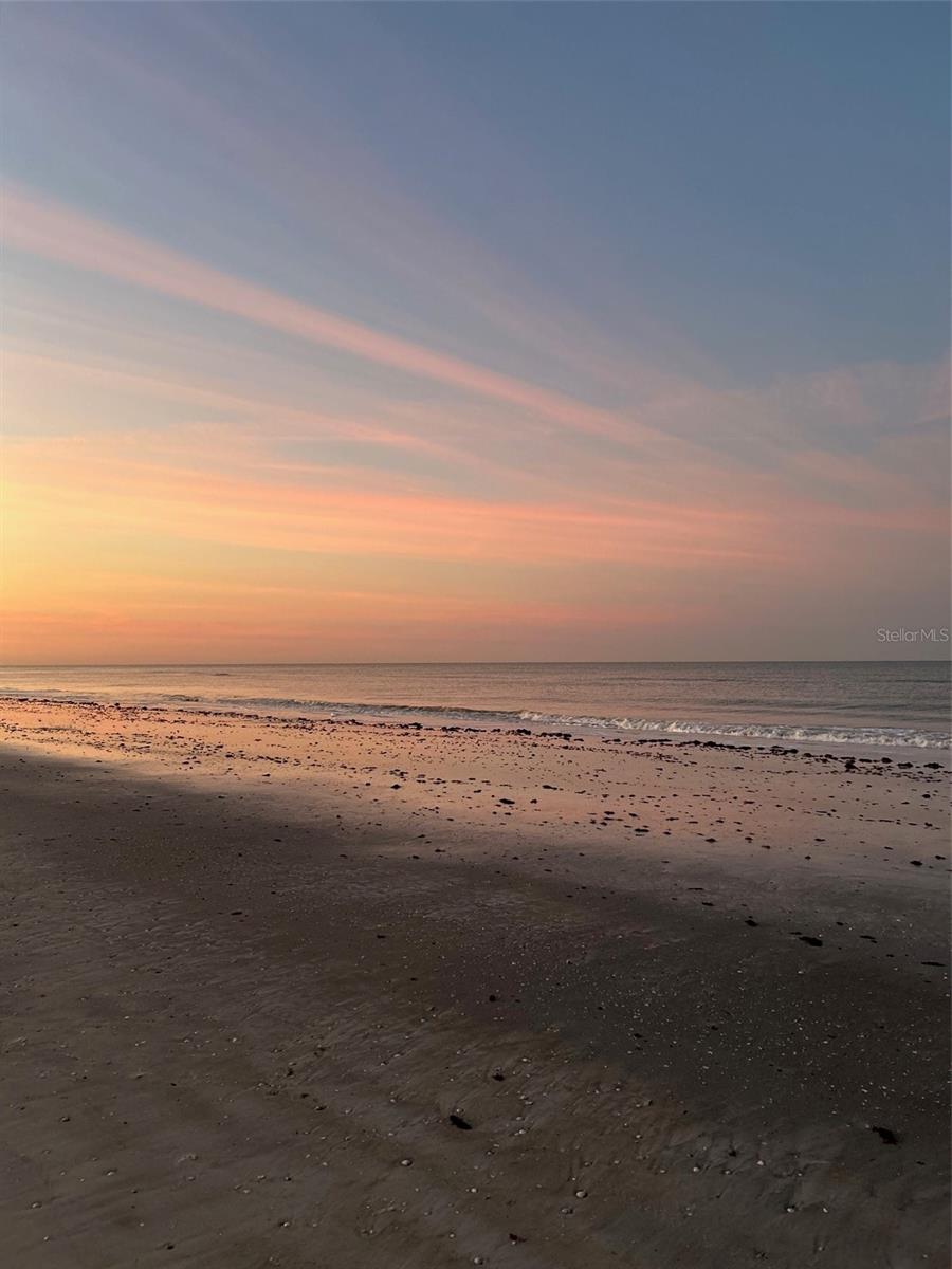 18218 SUNSET BOULEVARD B