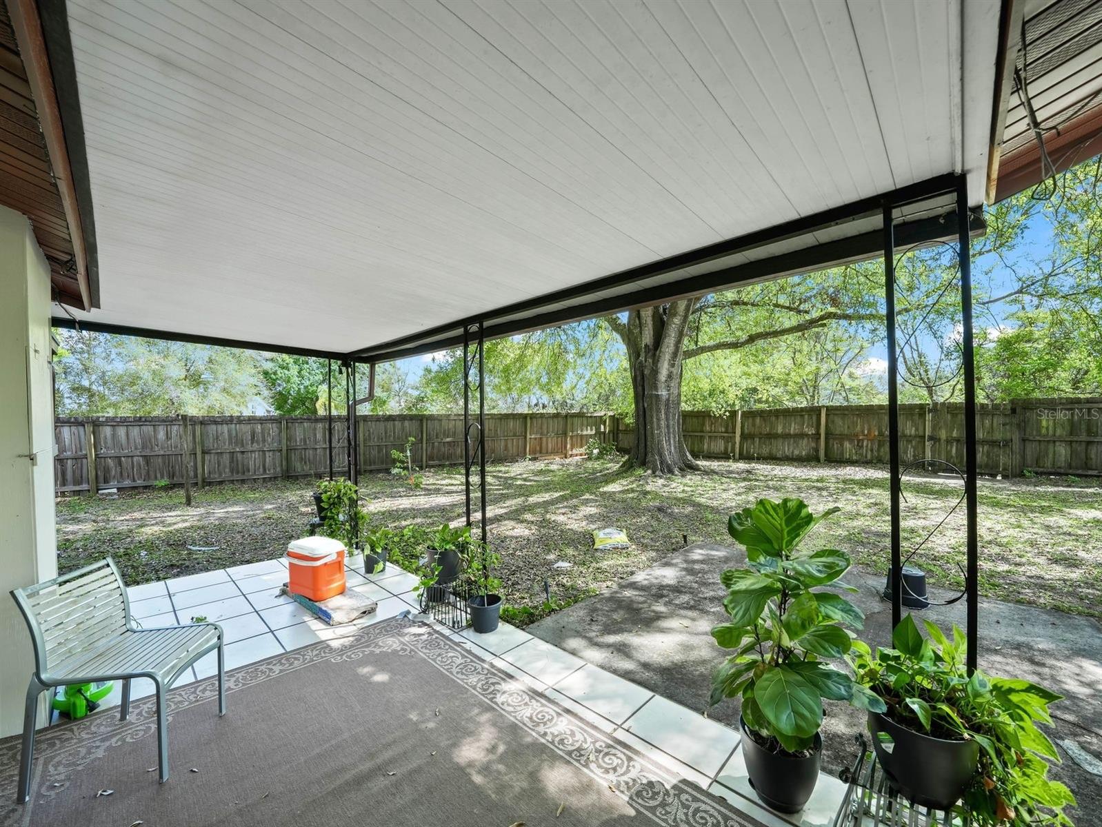 SUN N LAKE - Residential