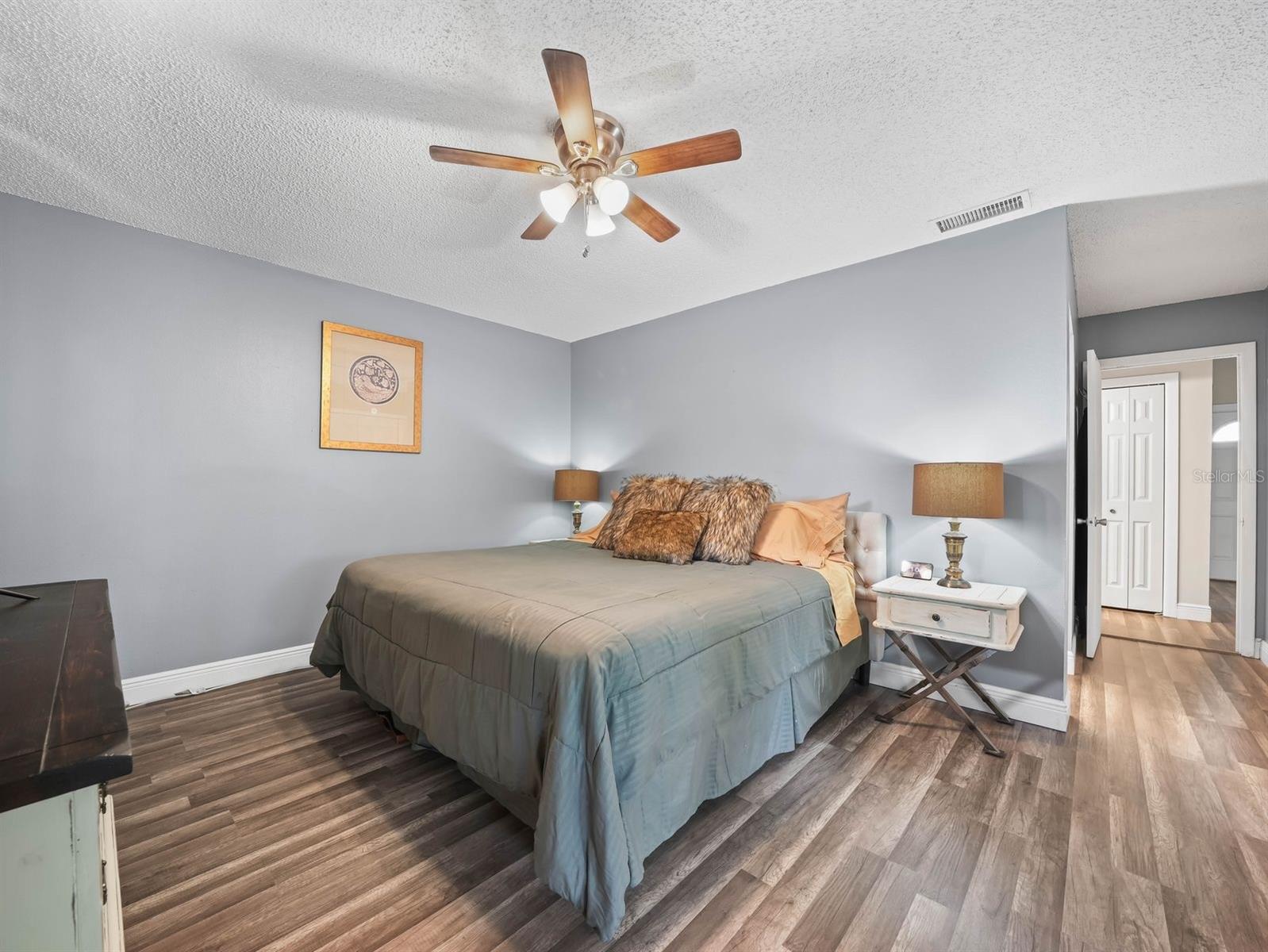 SUN N LAKE - Residential