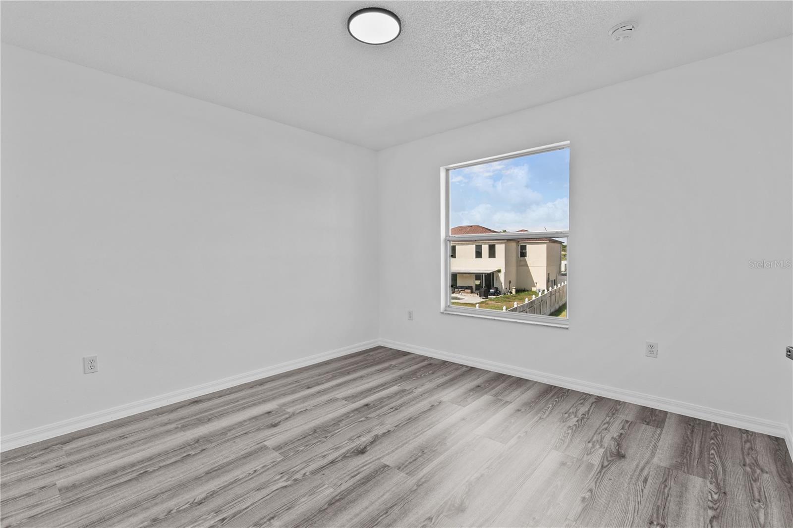 BANYAN COVE AT CYPRESS WOODS - Residential