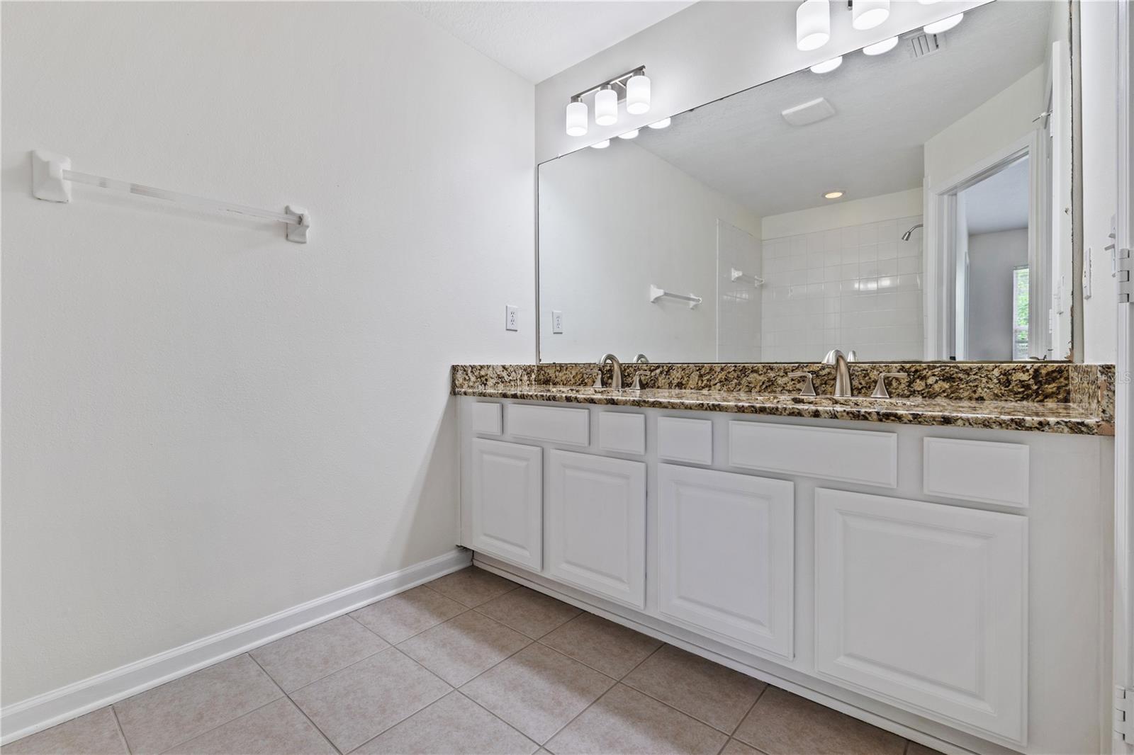 SOLANA BAY - Residential