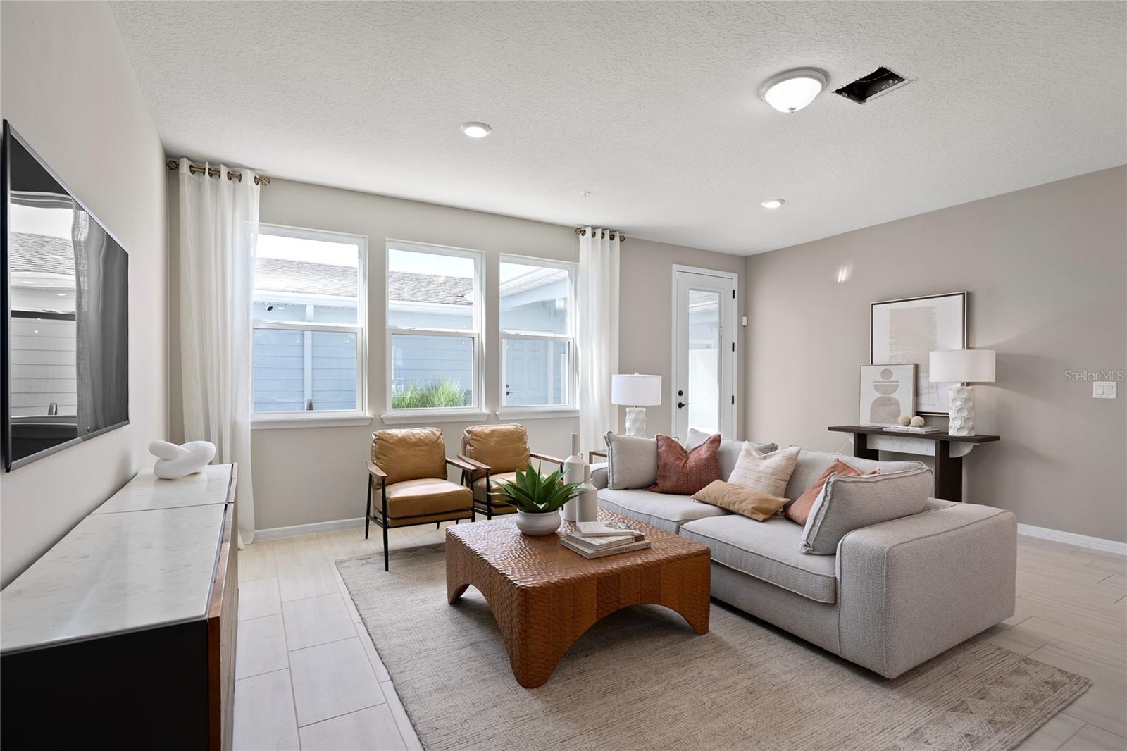 PARKSIDE TRAILS - Residential