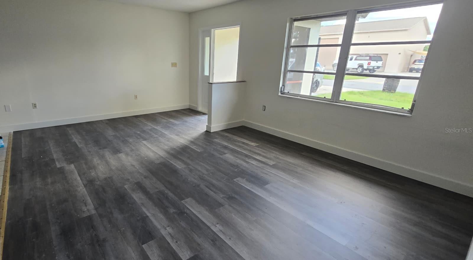 PORT CHARLOTTE SEC 005 - Residential Lease