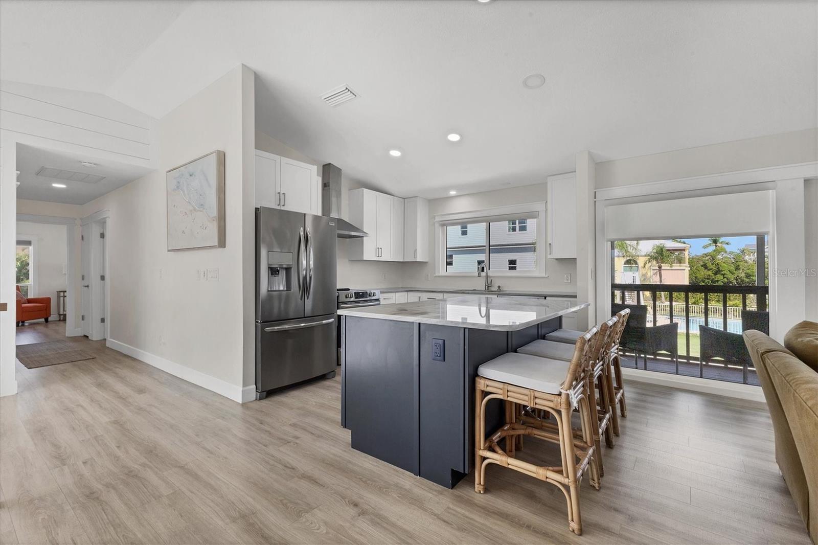 LONGBOAT KEY - Residential