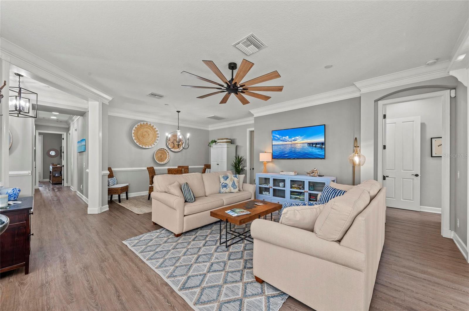 MANGROVE WALK ON HARBOUR ISLE PH 28 - Residential