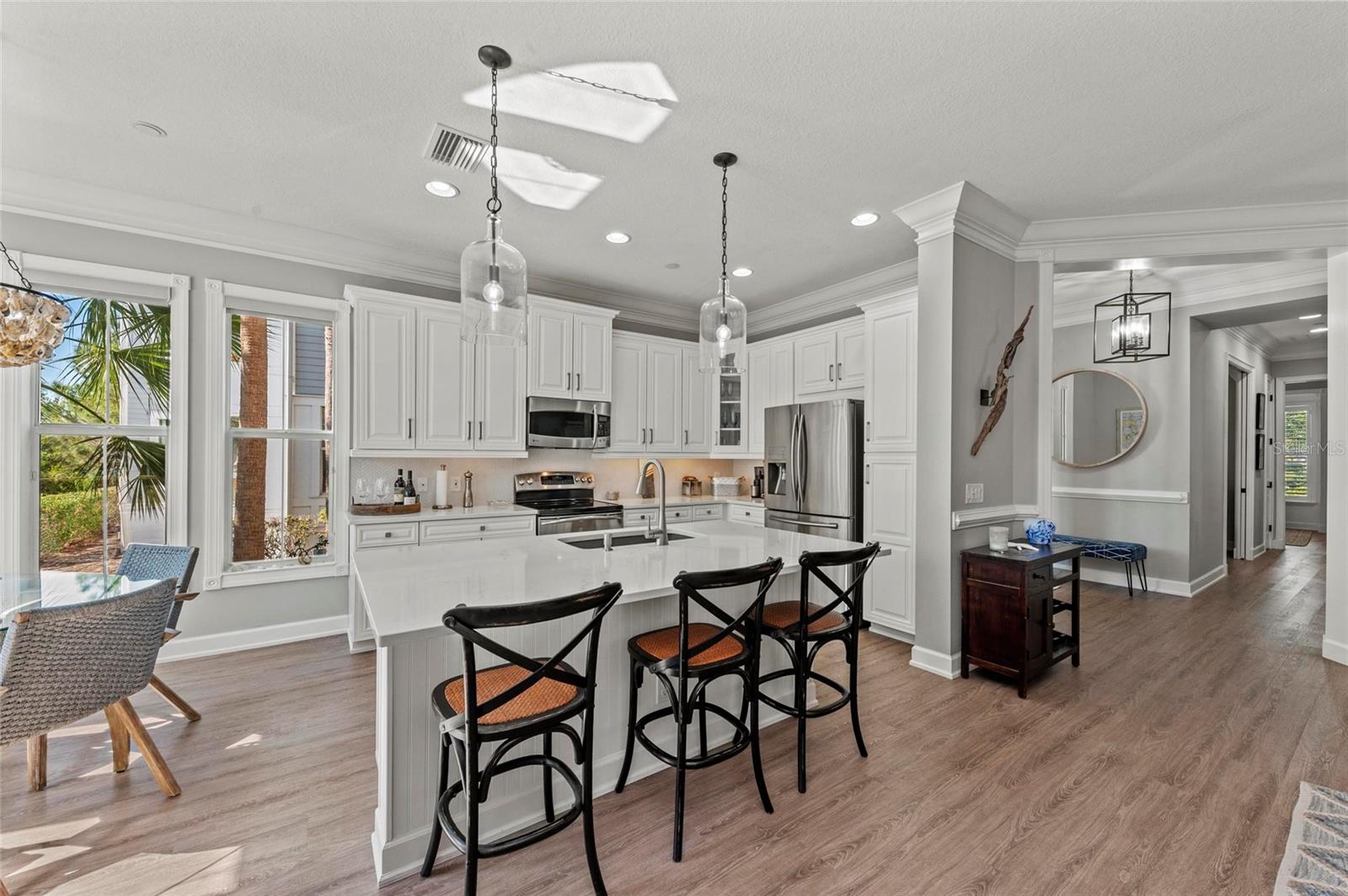 MANGROVE WALK ON HARBOUR ISLE PH 28 - Residential