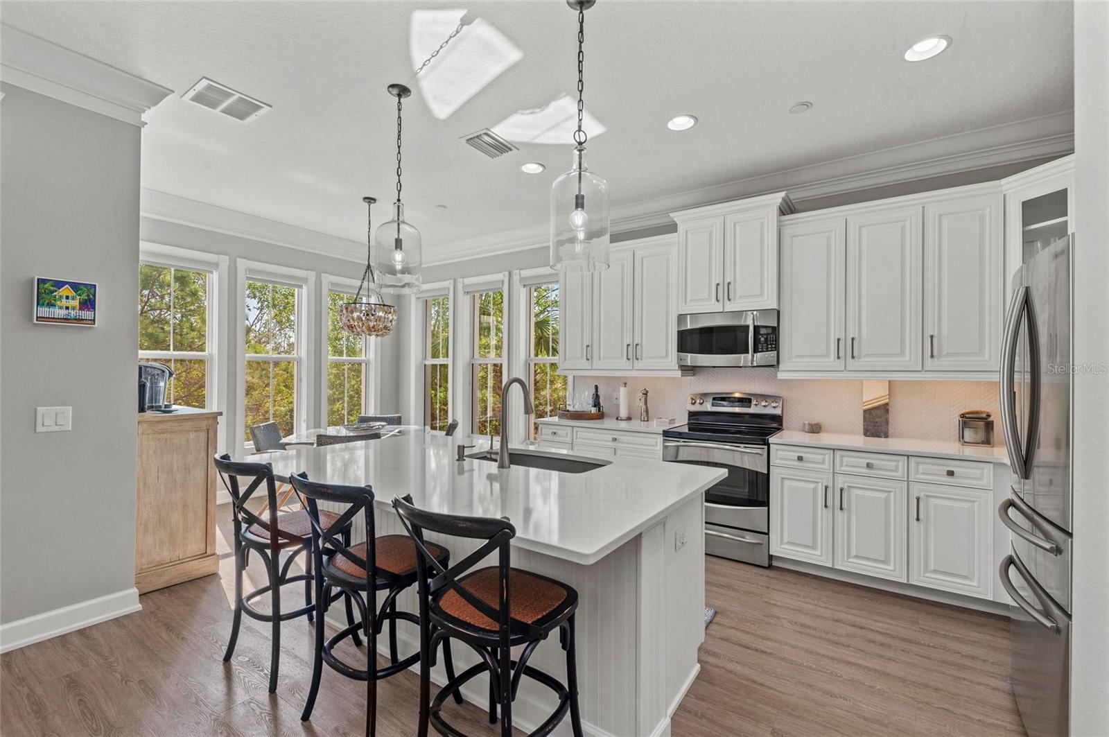 MANGROVE WALK ON HARBOUR ISLE PH 28 - Residential