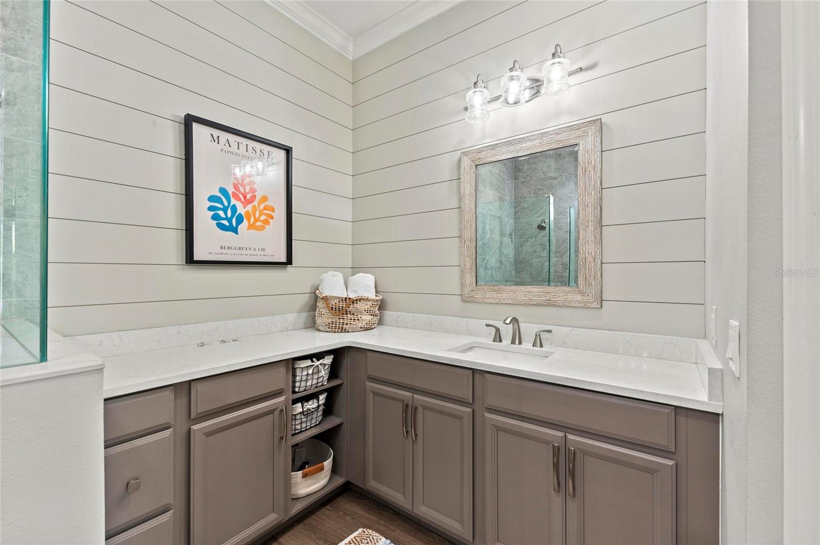 MANGROVE WALK ON HARBOUR ISLE PH 28 - Residential