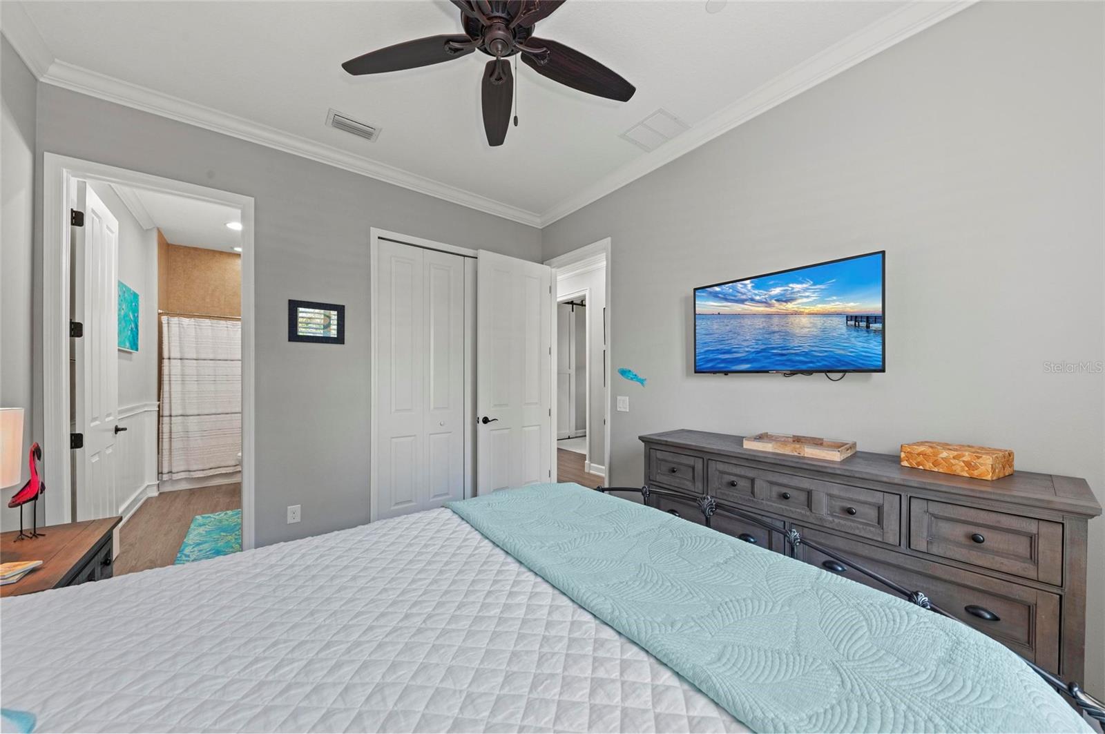 MANGROVE WALK ON HARBOUR ISLE PH 28 - Residential