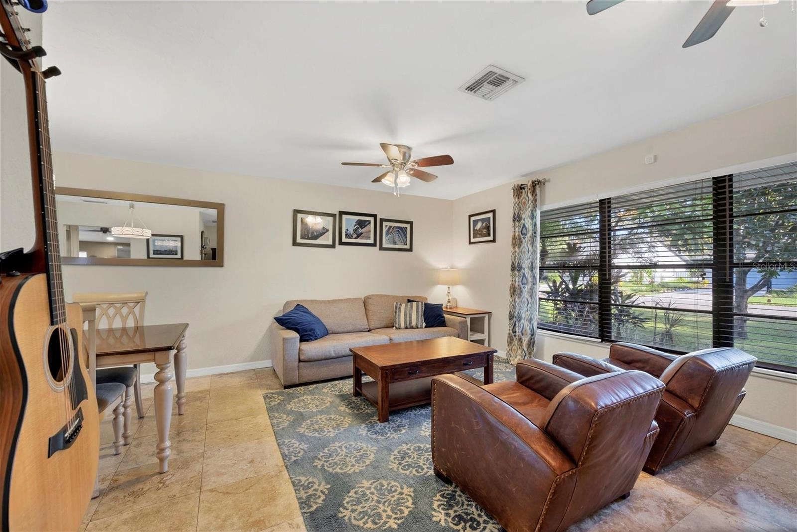 4536 ROBIN HOOD TRAIL W