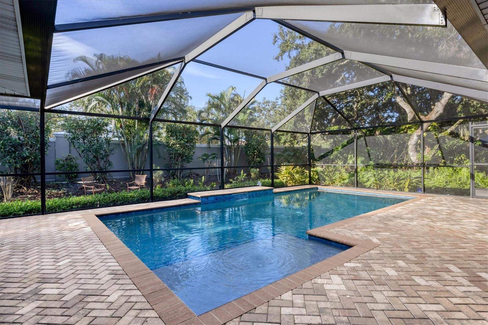 SHERWOOD FOREST - Residential