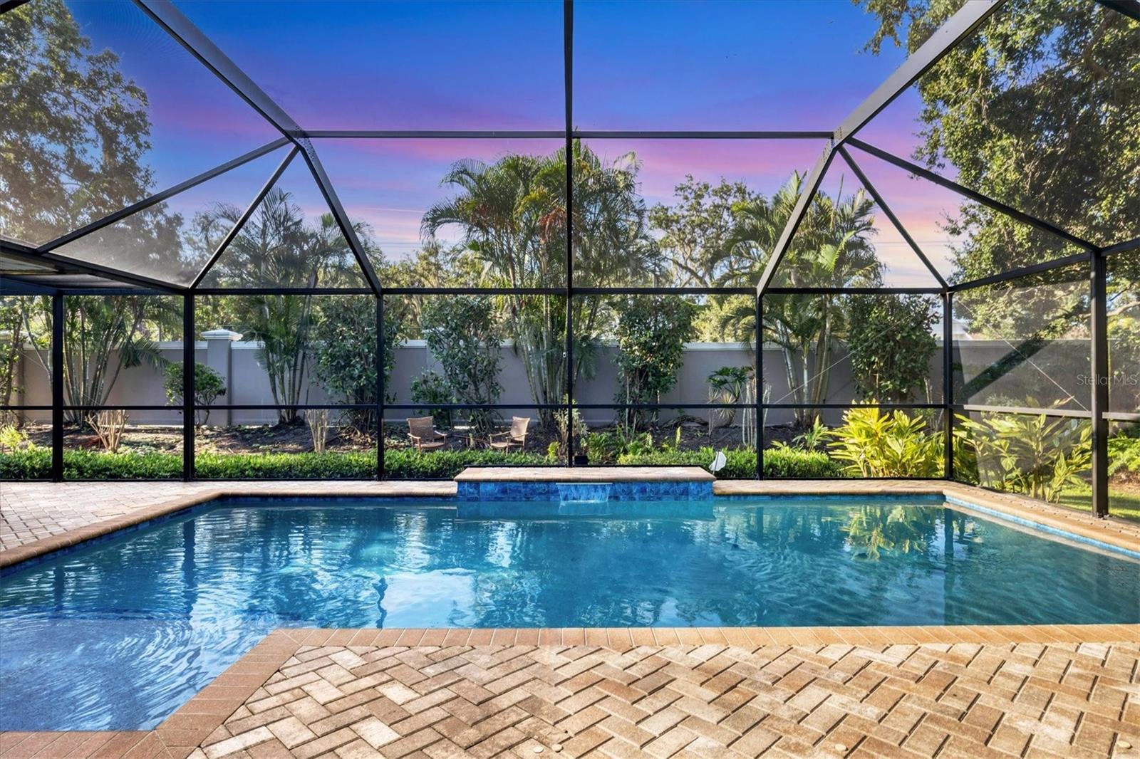 SHERWOOD FOREST - Residential