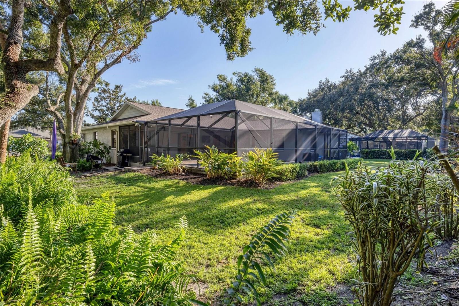 SHERWOOD FOREST - Residential