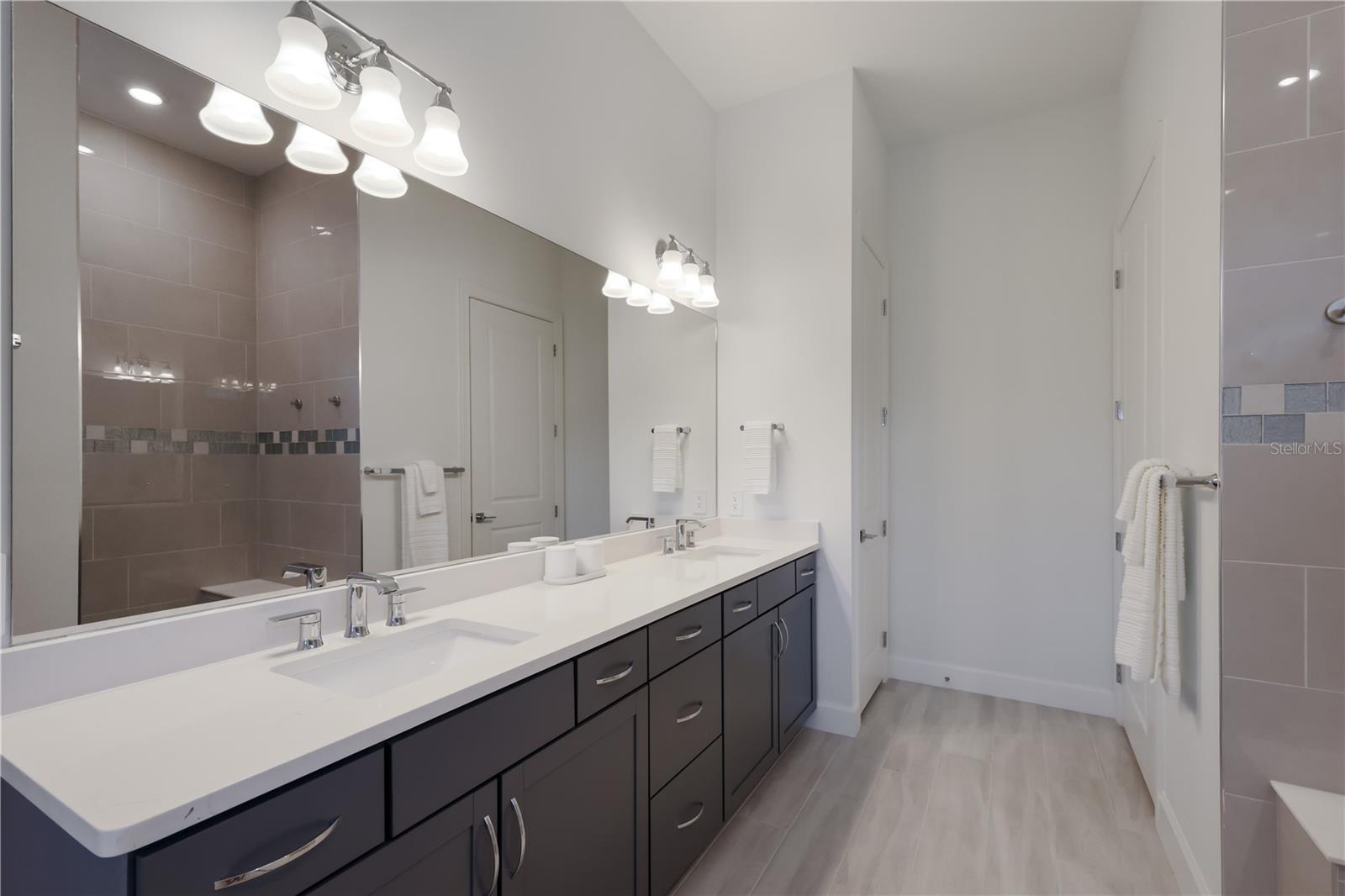 DEL WEBB PH V SUBPH 5A, 5B & 5C - Residential