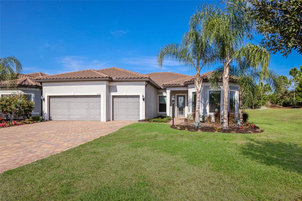 Photo of 18025 Northwood Place, Bradenton, FL 34202 (MLS # A4675075)