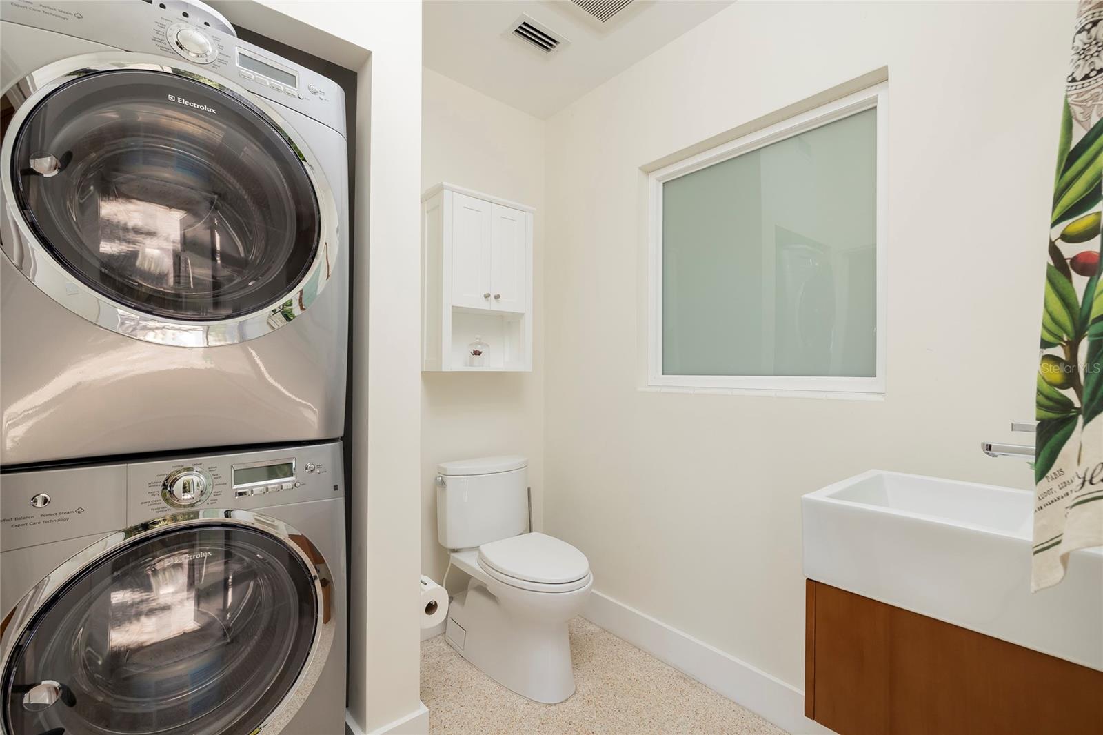 OZONA SHORES 4TH ADD - Residential