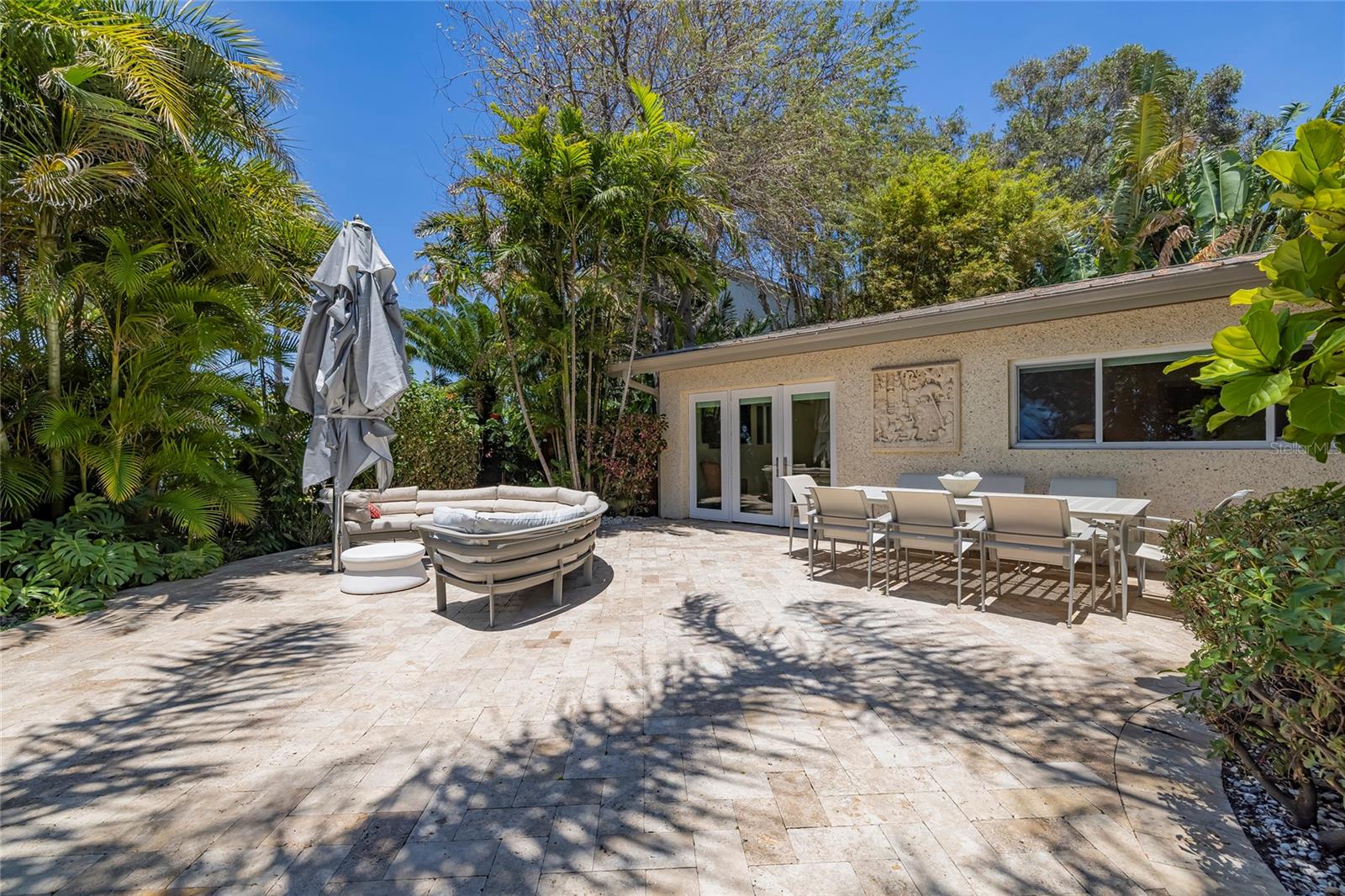 OZONA SHORES 4TH ADD - Residential