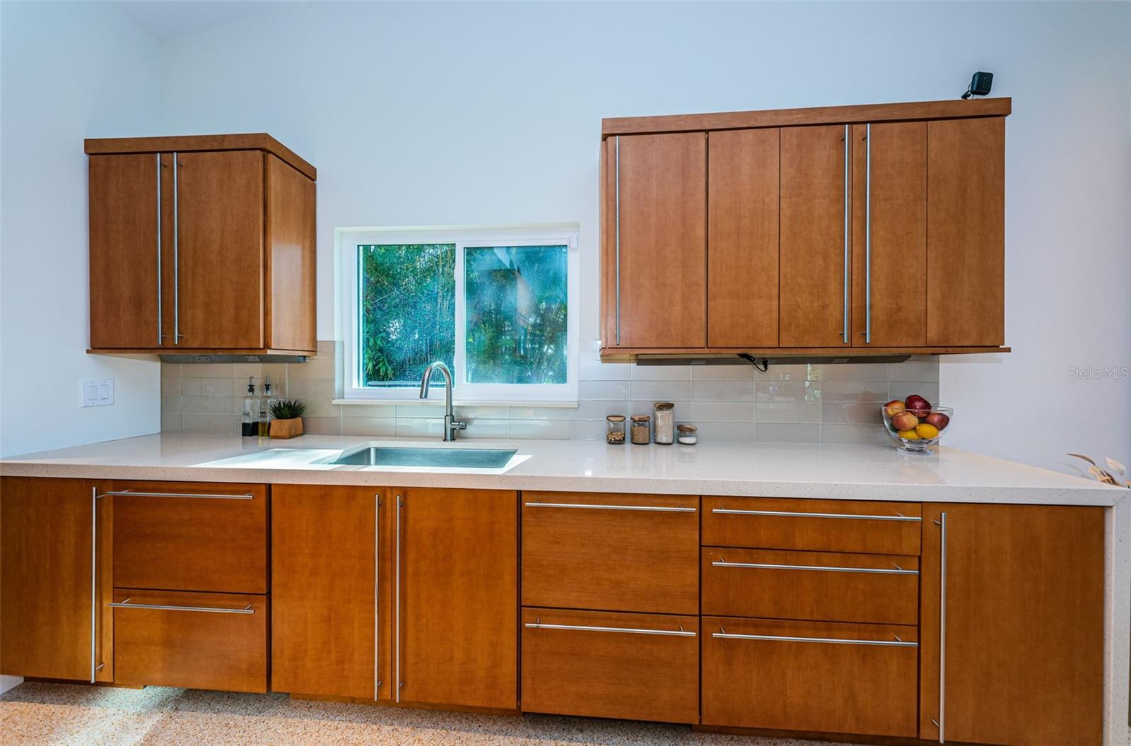 OZONA SHORES 4TH ADD - Residential