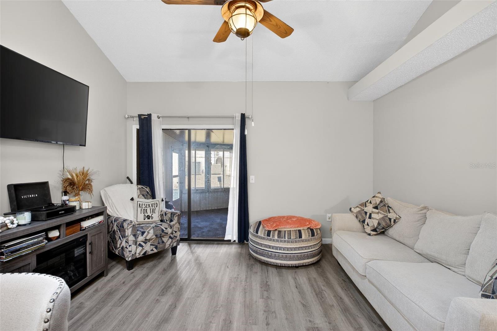 LOFTS PH 01 - Residential