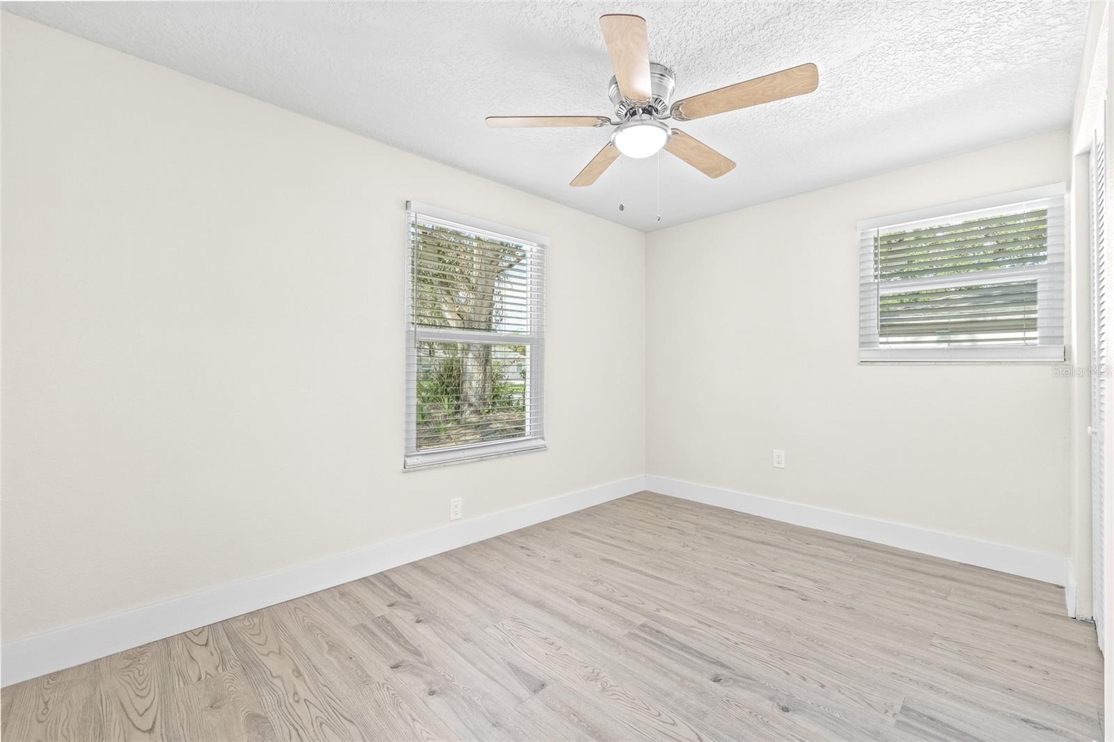 WEST BEARDED OAKS - Residential