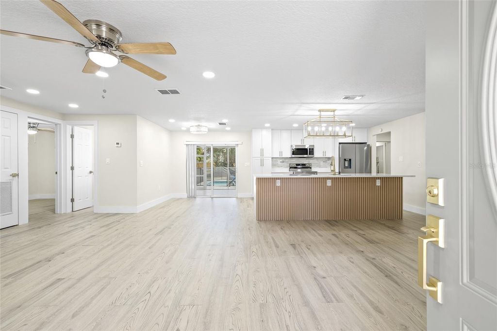 Photo of 70 Horton Circle, Sarasota, FL 34232 (MLS # TB8442621)