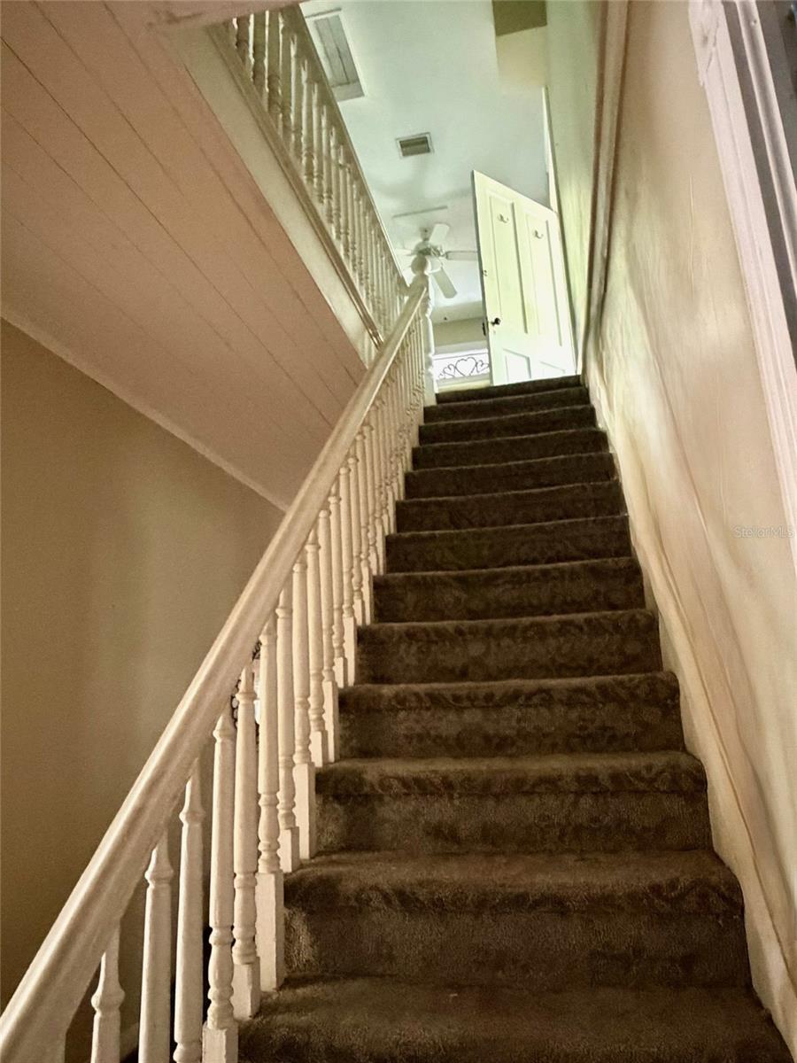 TOWN/BROOKSVILLE - Residential