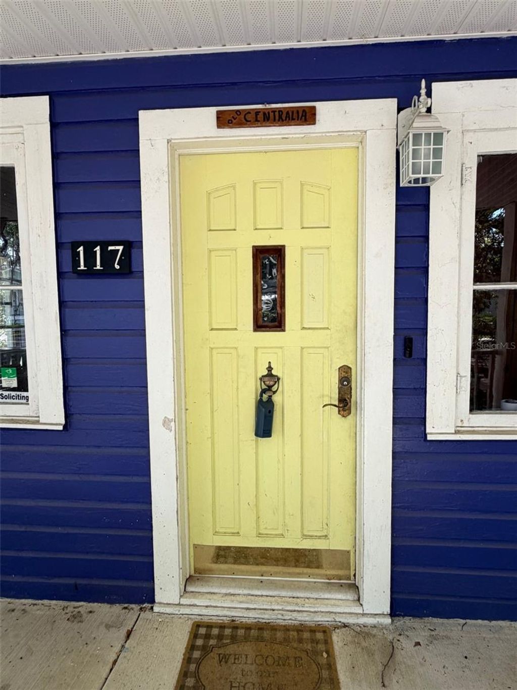 Photo of 117 S Brooksville Avenue, Brooksville, FL 34601 (MLS # TB8490443)