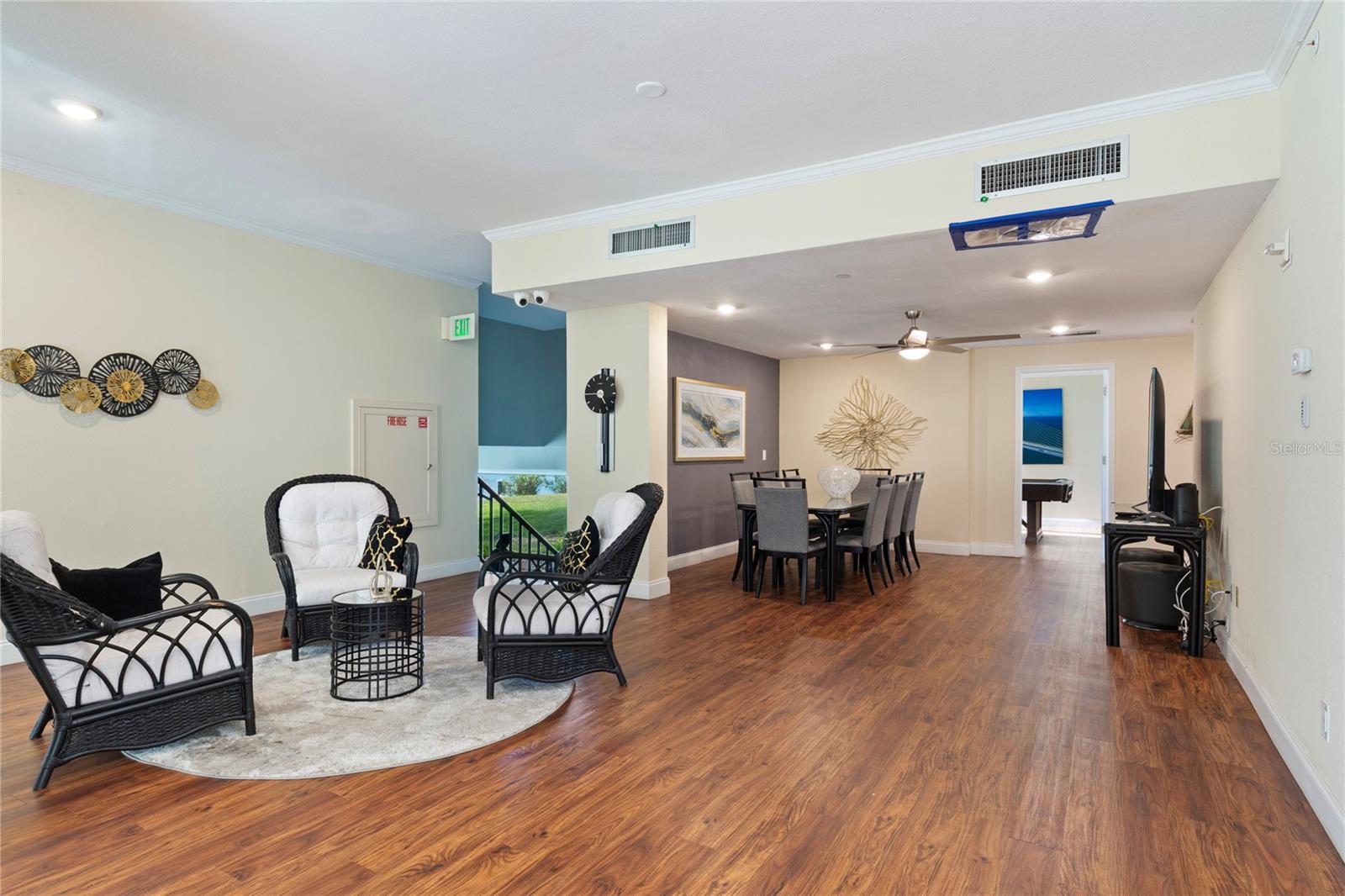 736 ISLAND WAY CONDO - Residential