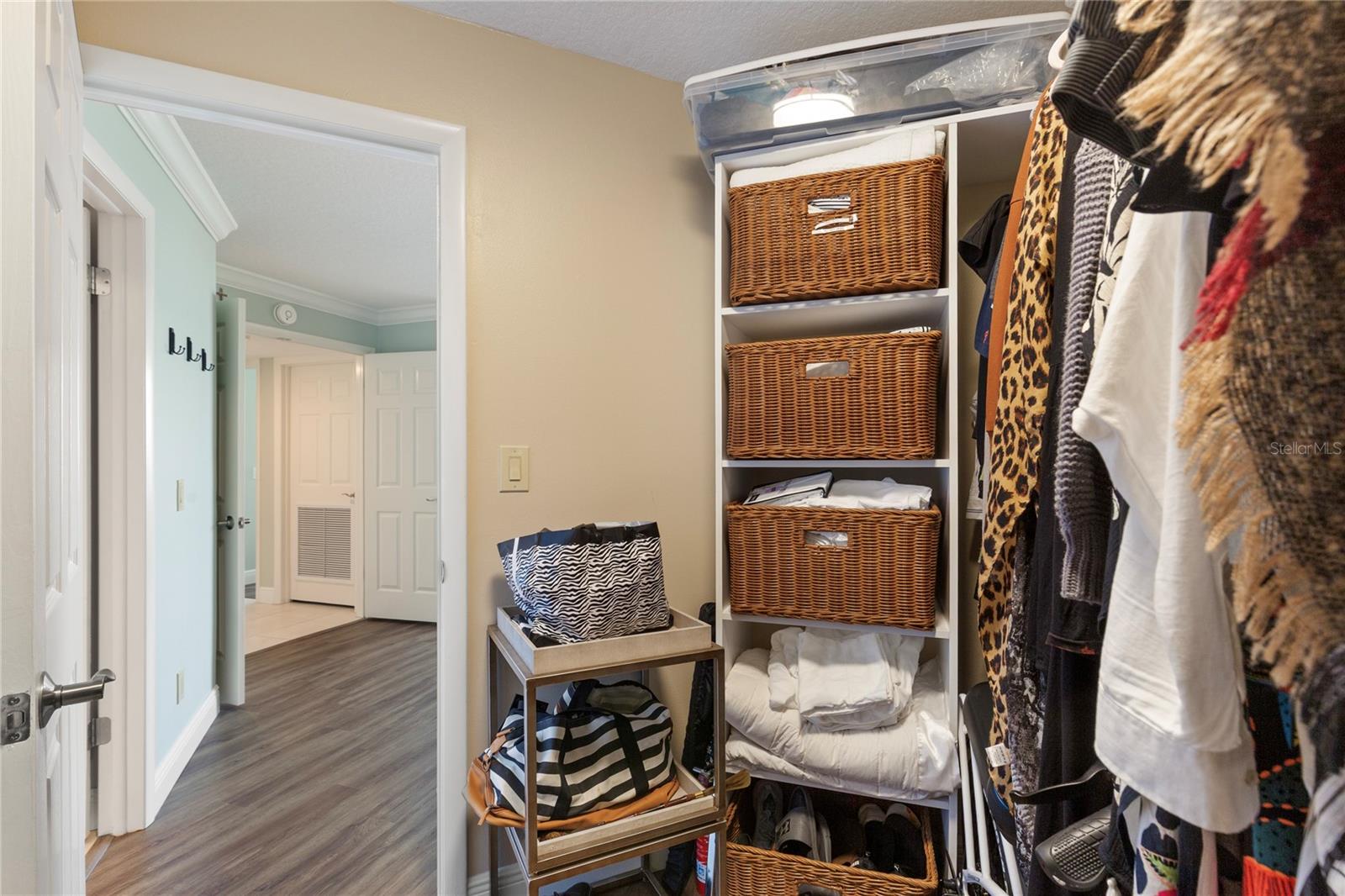 736 ISLAND WAY CONDO - Residential