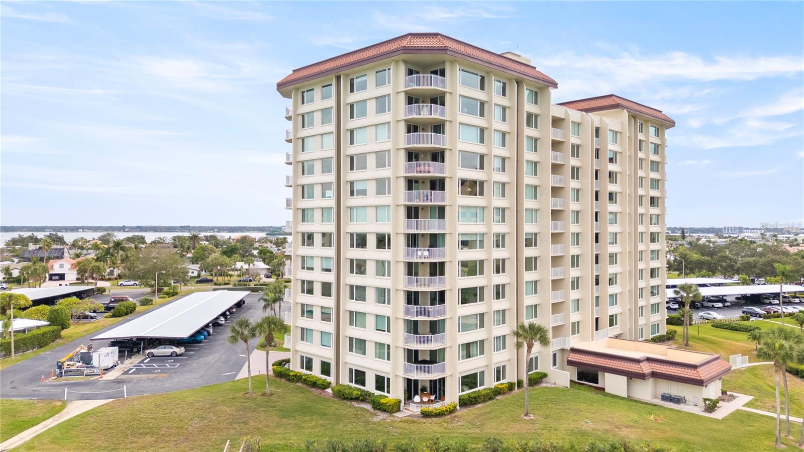 736 ISLAND WAY CONDO - Residential