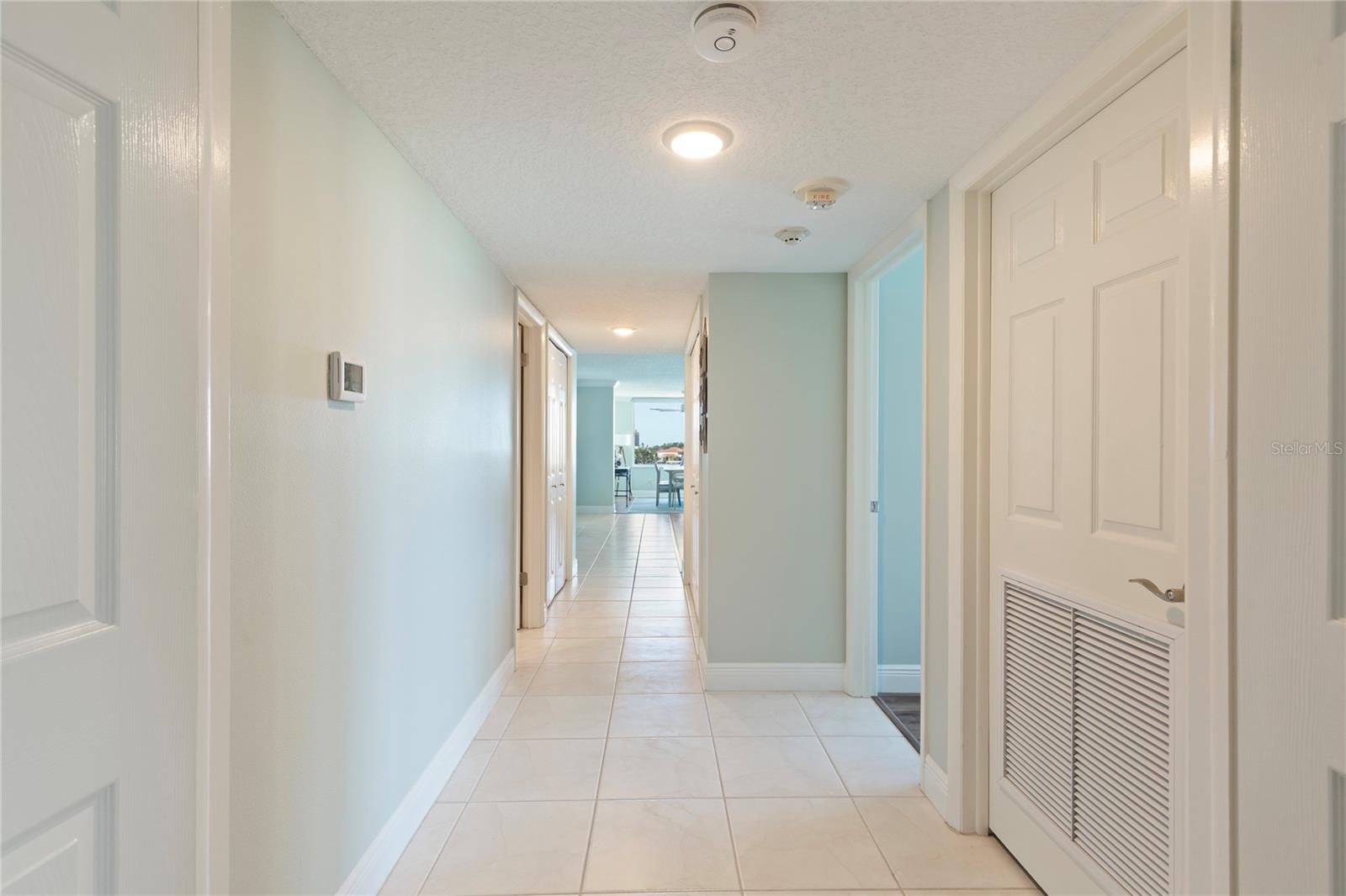 736 ISLAND WAY CONDO - Residential