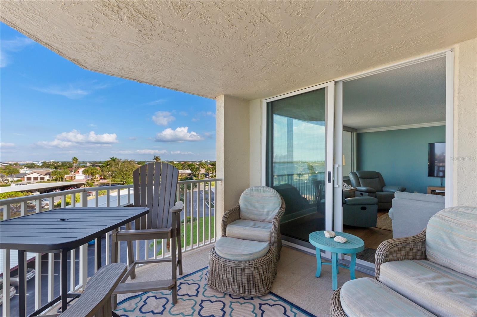 736 ISLAND WAY CONDO - Residential