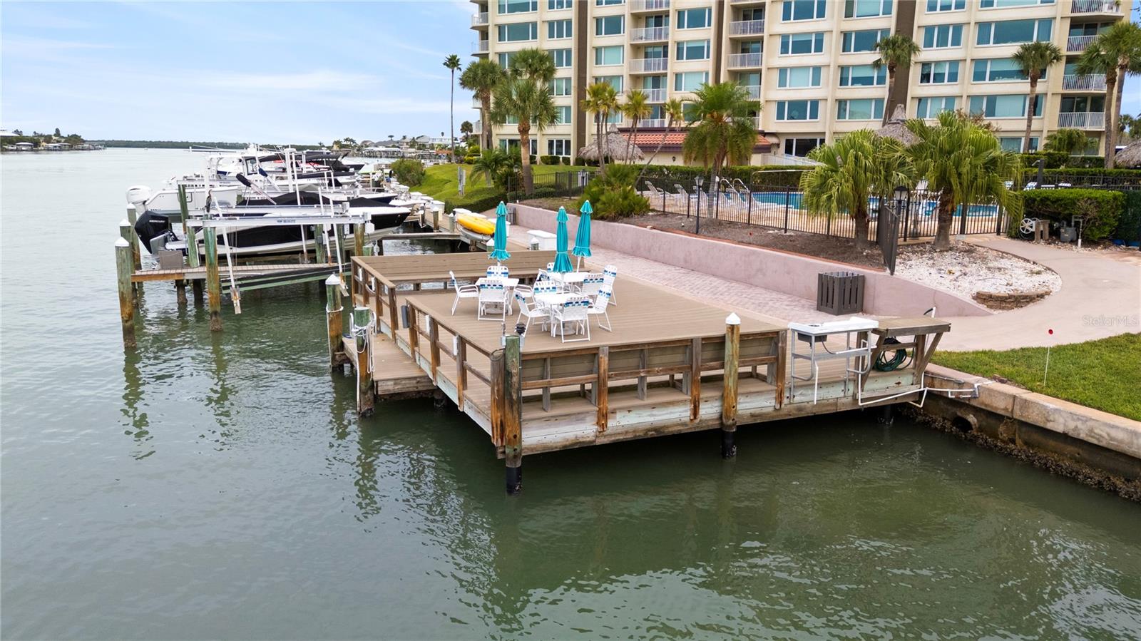 736 ISLAND WAY CONDO - Residential