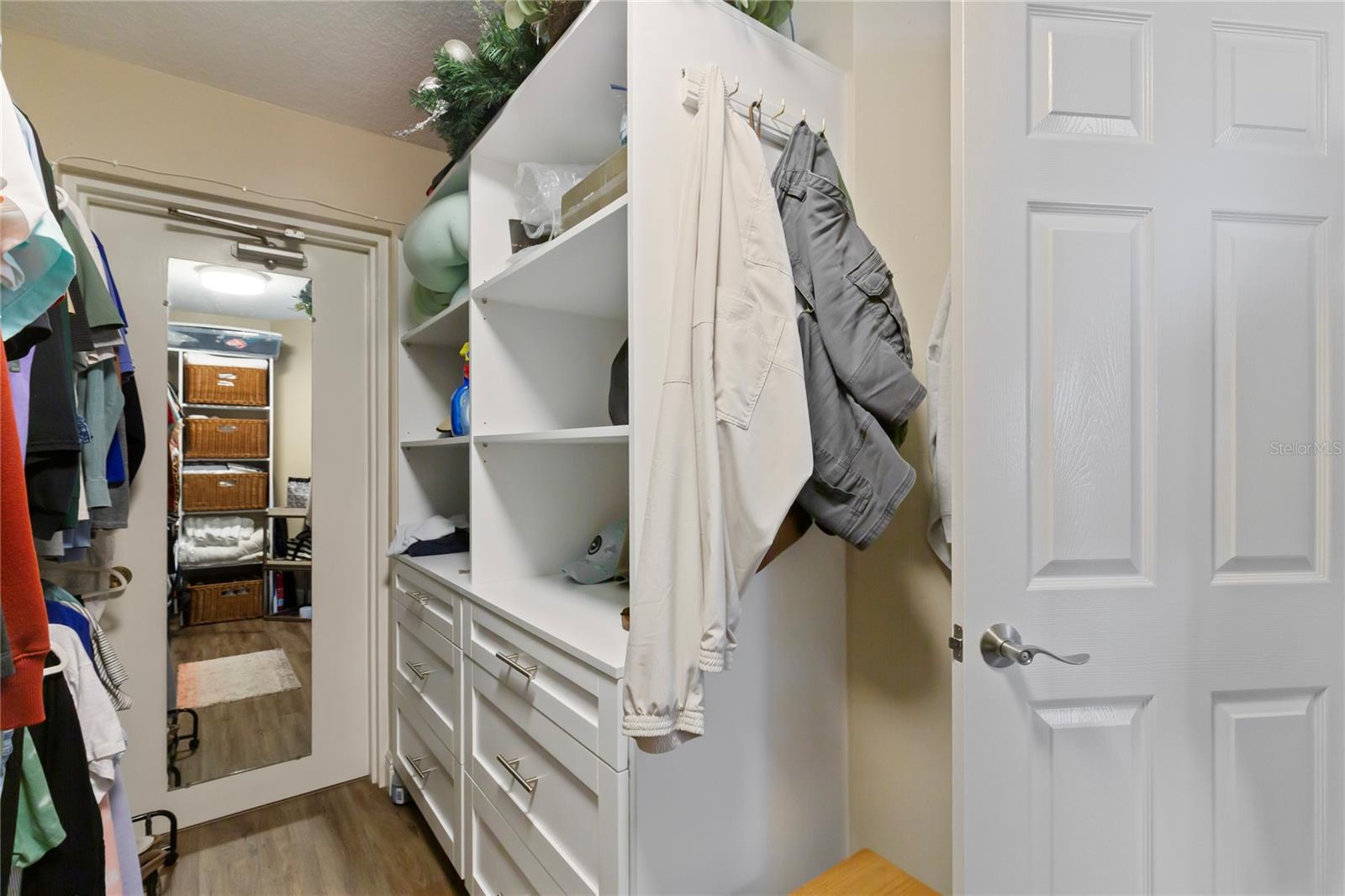 736 ISLAND WAY CONDO - Residential