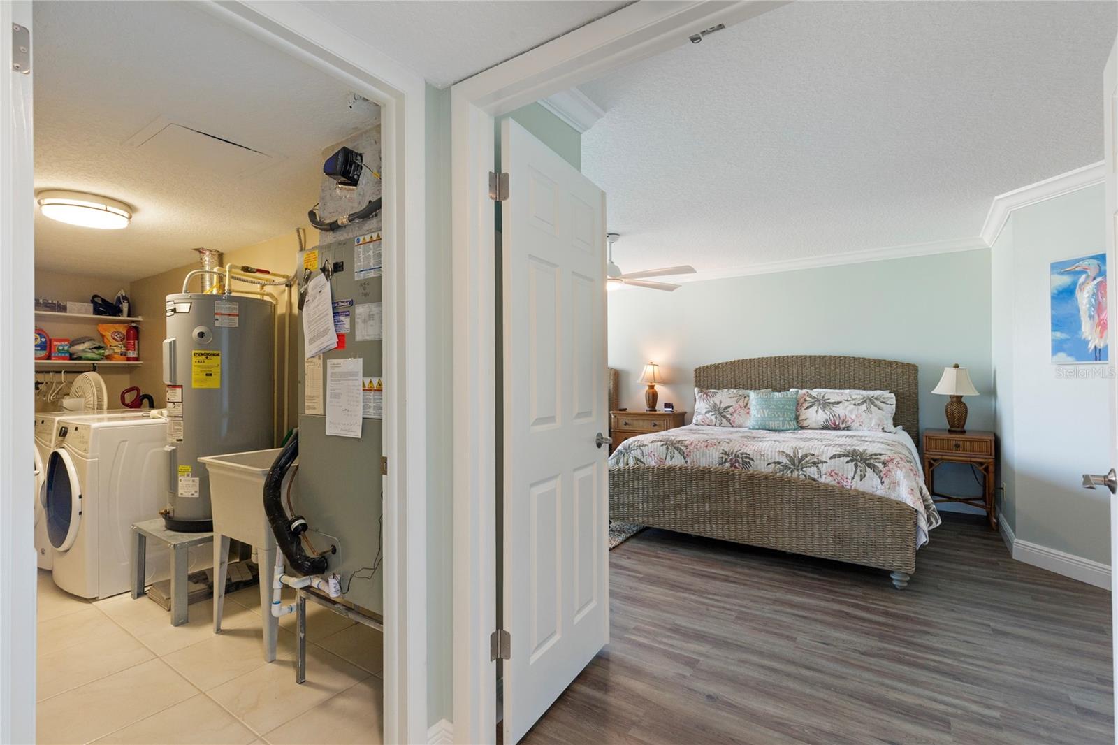 736 ISLAND WAY CONDO - Residential