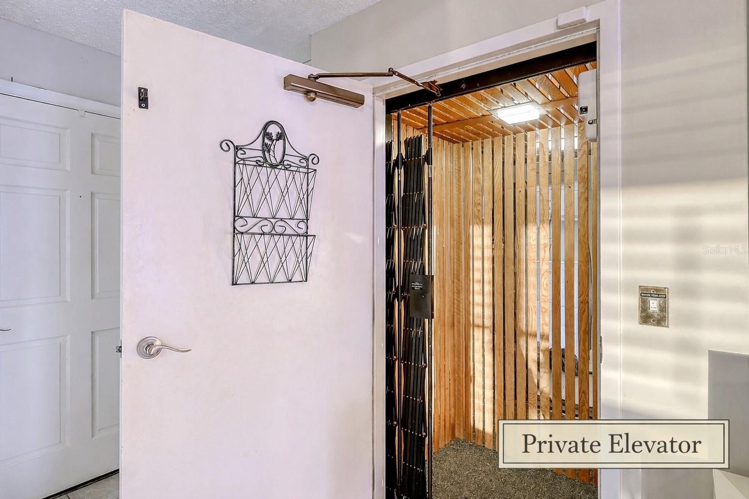 CONQUISTADOR BAY CLUB - Residential