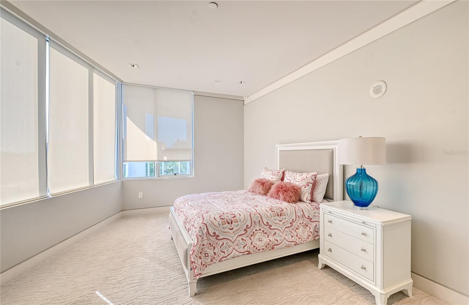 THE PHOENIX - Residential