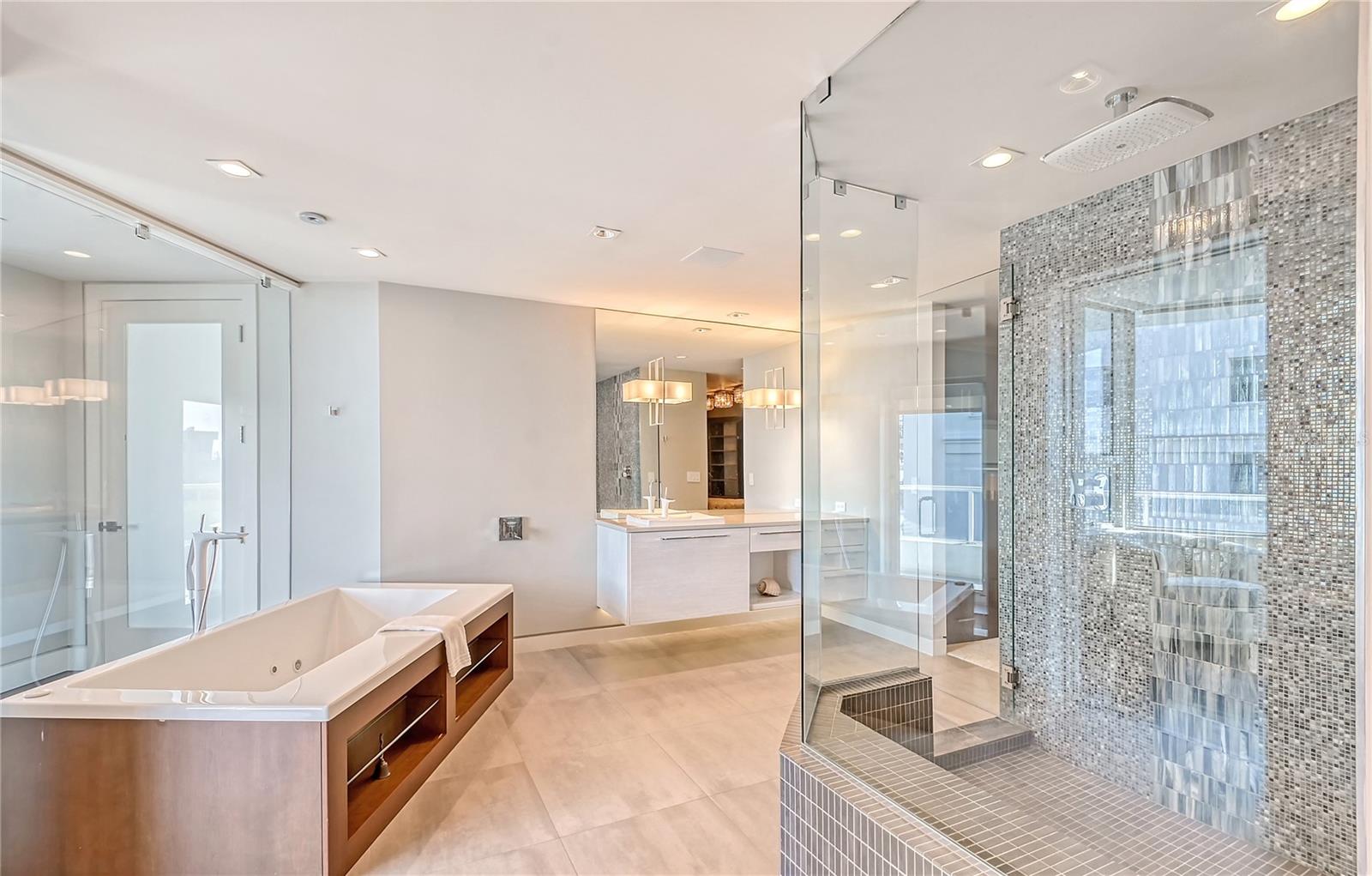 THE PHOENIX - Residential