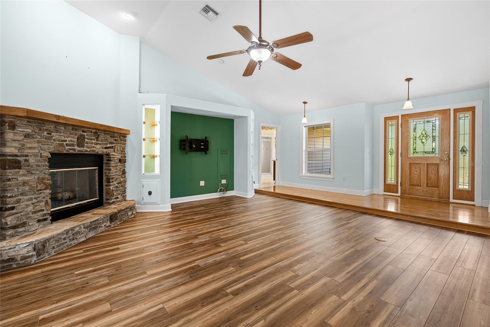 SUNDANCE RIDGE SUB - Residential