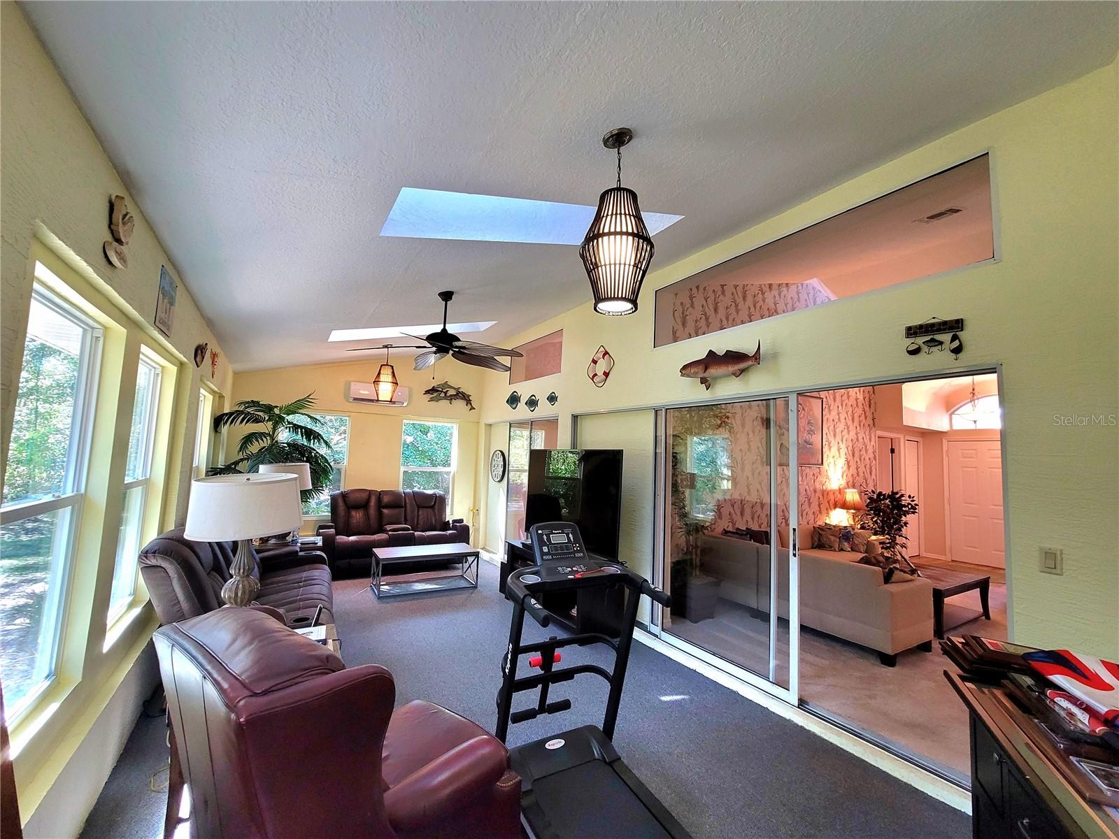 RAINBOW SPGS 05 REP - Residential