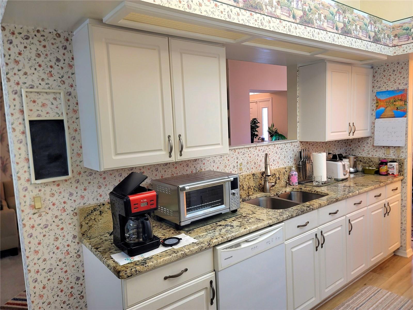 RAINBOW SPGS 05 REP - Residential