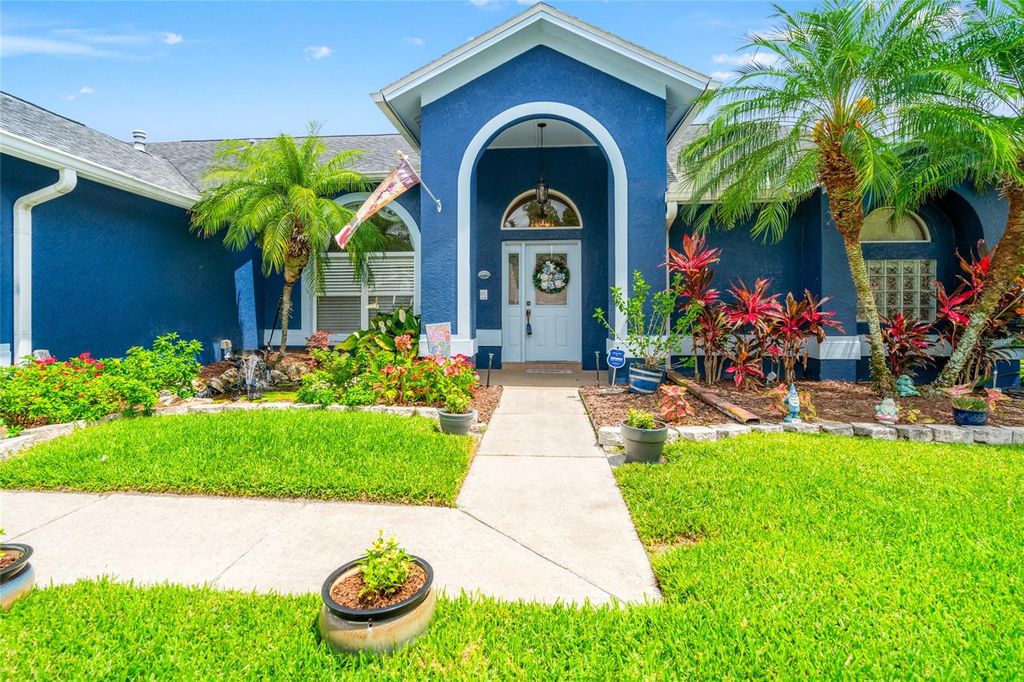 Photo of 28390 Openfield Loop, Wesley Chapel, FL 33543 (MLS # TB8393994)