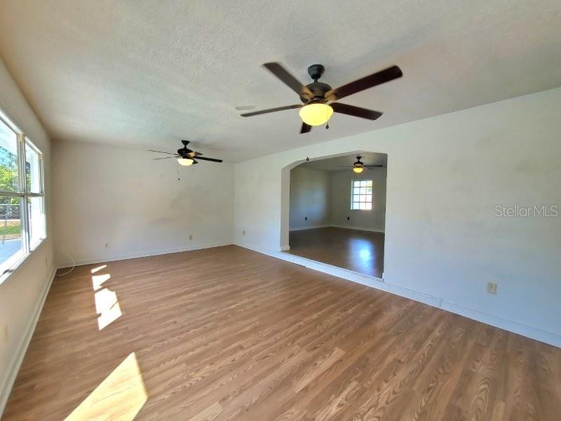 PORT CHARLOTTE GOLF CRSE SEC - Residential Lease