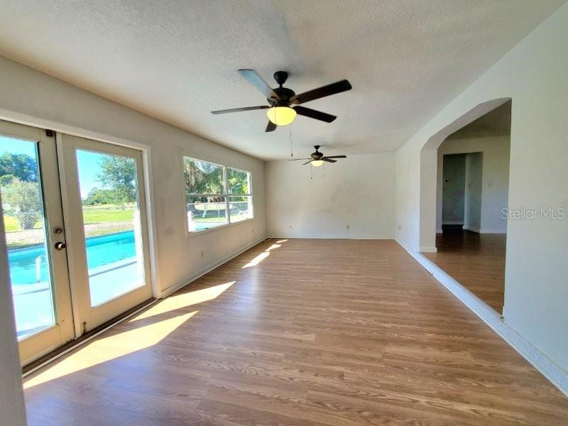PORT CHARLOTTE GOLF CRSE SEC - Residential Lease