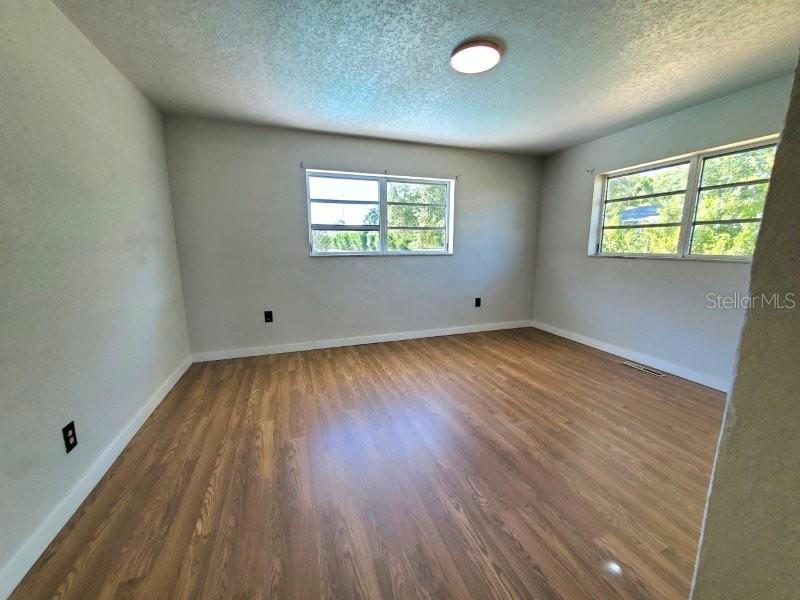 PORT CHARLOTTE GOLF CRSE SEC - Residential Lease