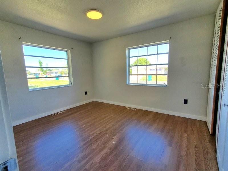 PORT CHARLOTTE GOLF CRSE SEC - Residential Lease