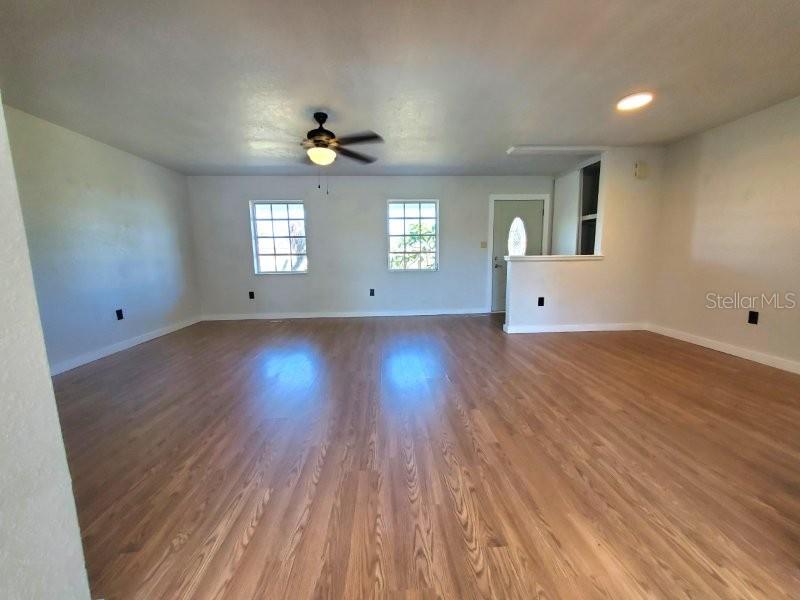 PORT CHARLOTTE GOLF CRSE SEC - Residential Lease