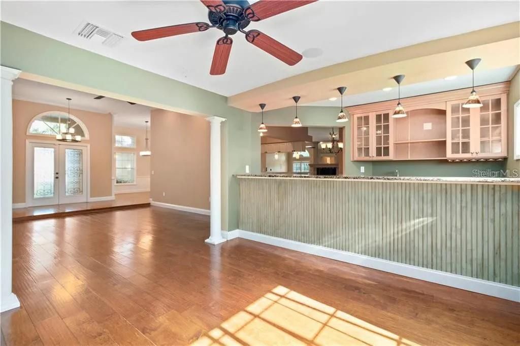 Photo of 919 80th Street NW, Bradenton, FL 34209 (MLS # A4647804)